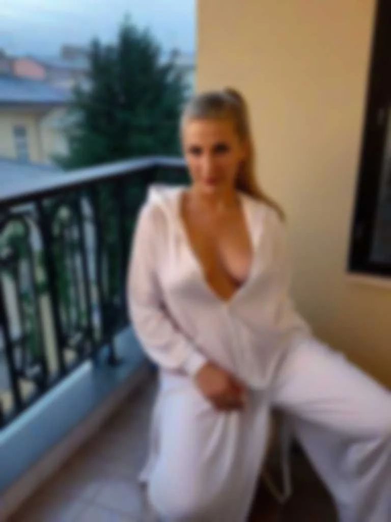 Дина